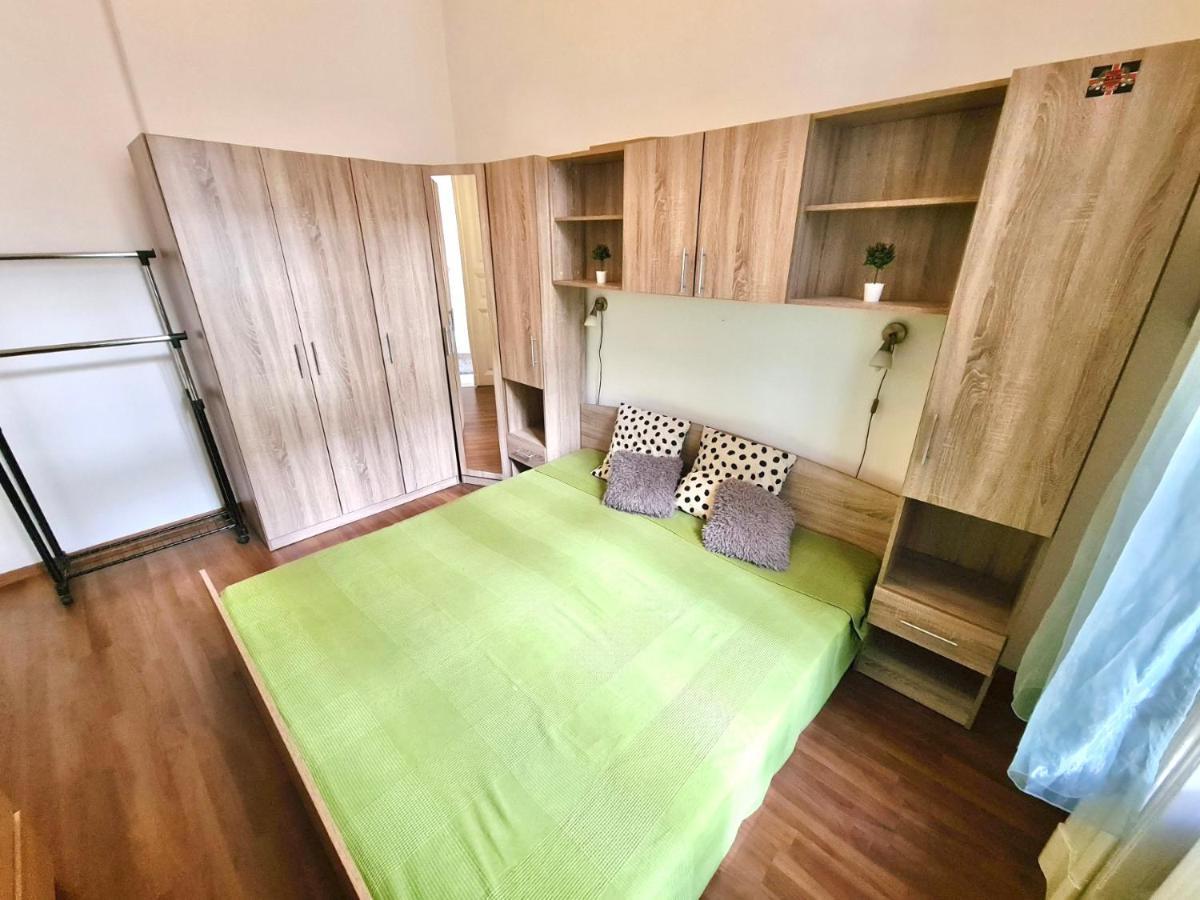 Ricky Apartment Budapest Luaran gambar
