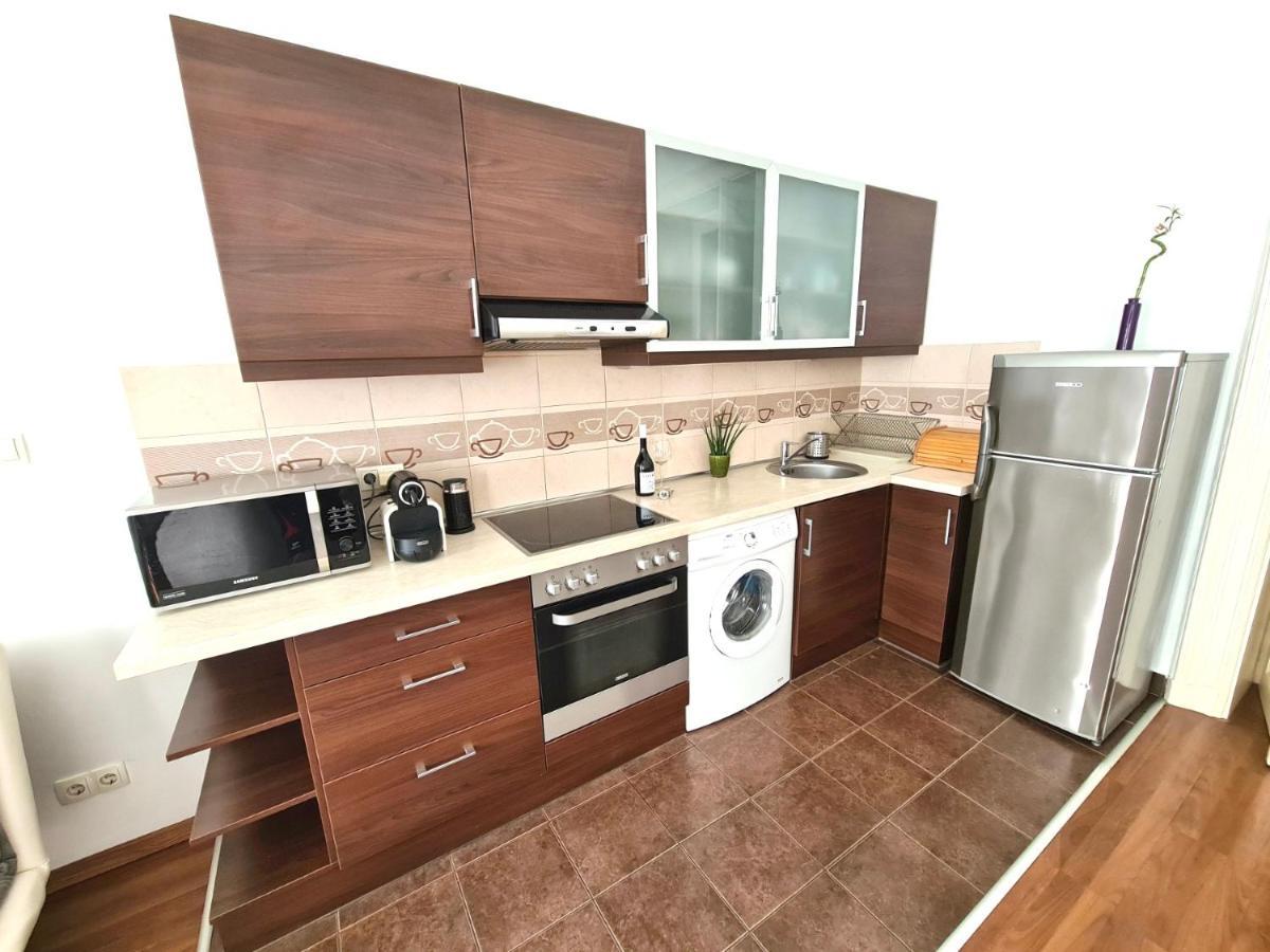 Ricky Apartment Budapest Luaran gambar