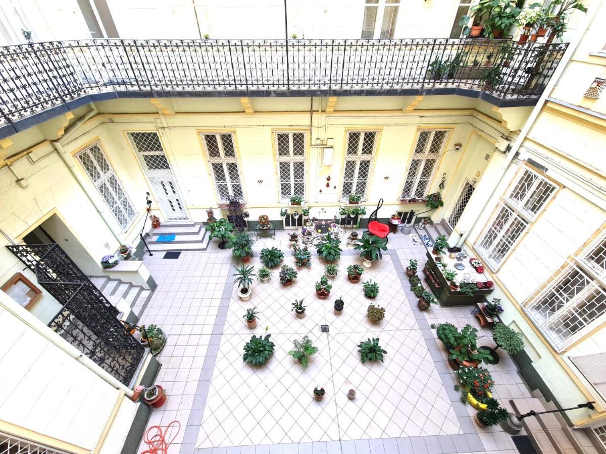Ricky Apartment Budapest Luaran gambar
